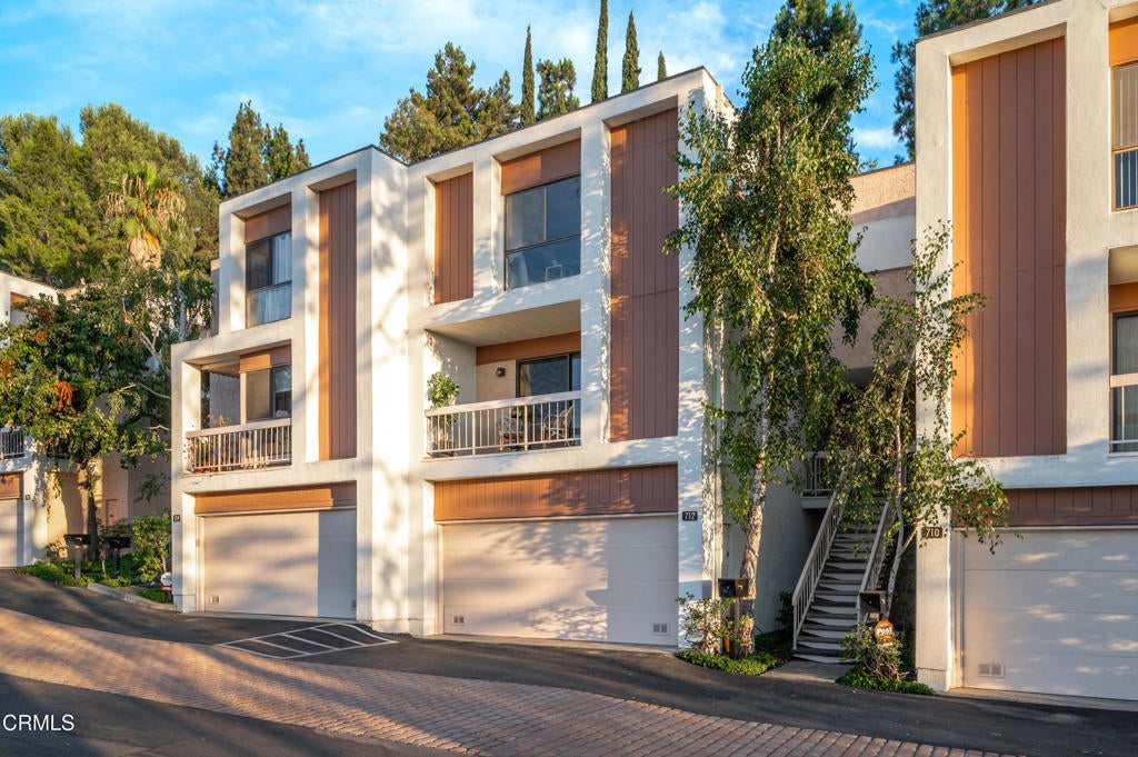 Photo of Listing #P1-23876