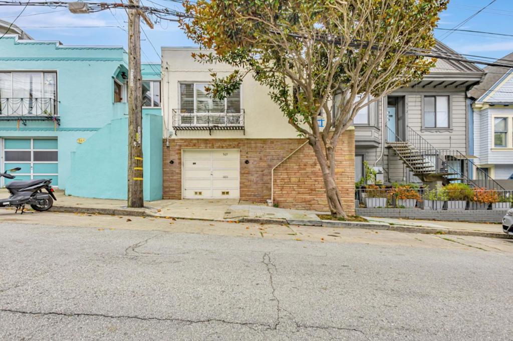 Photo of Listing #ML82017847