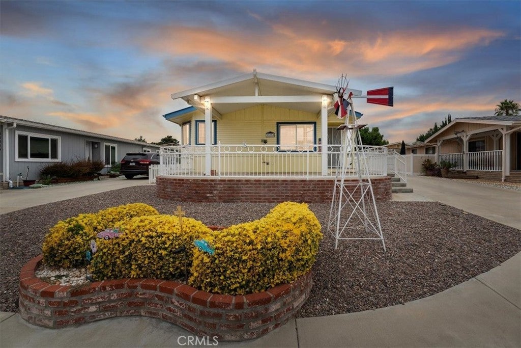 Photo of Listing #IV25195064