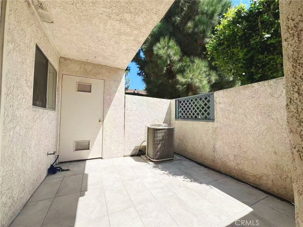 Photo of Listing #WS25193308