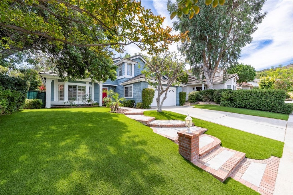 Photo of Listing #PW25194185