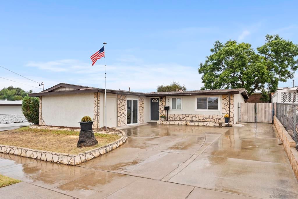 Photo of Listing #250037656SD