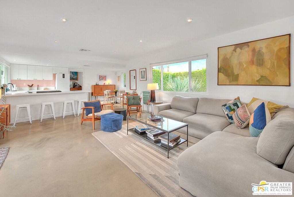 2332 San Clemente Road, Palm Springs