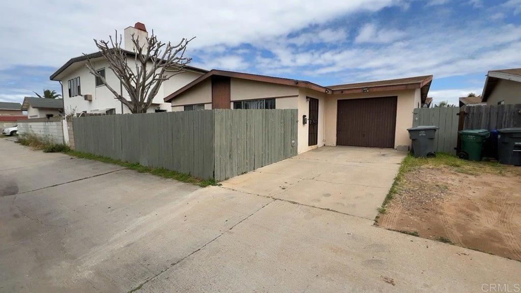 Photo of Listing #PTP2506630