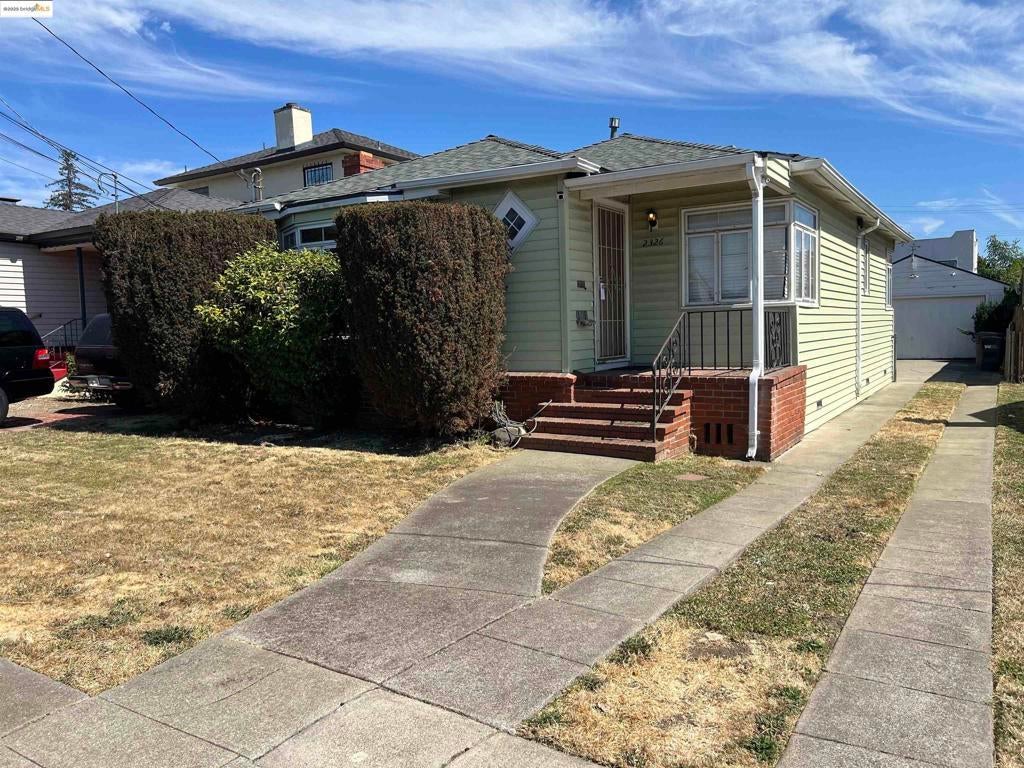 Photo of Listing #41109819