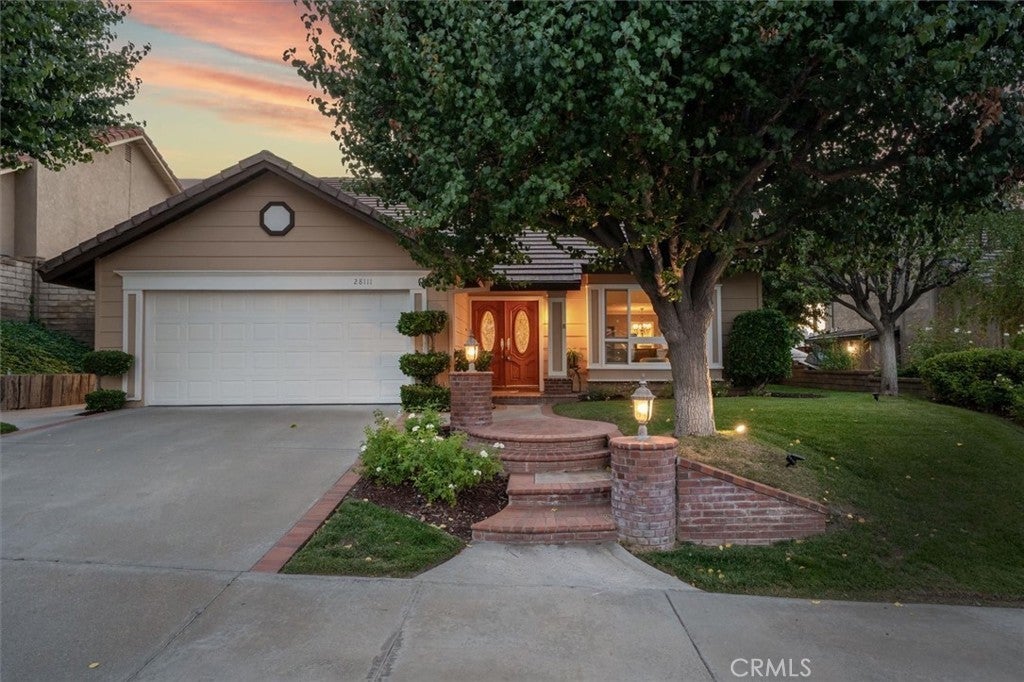 Photo of Listing #SR25195587