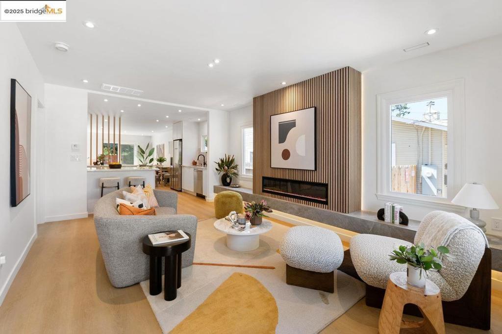 Photo of Listing #41109832