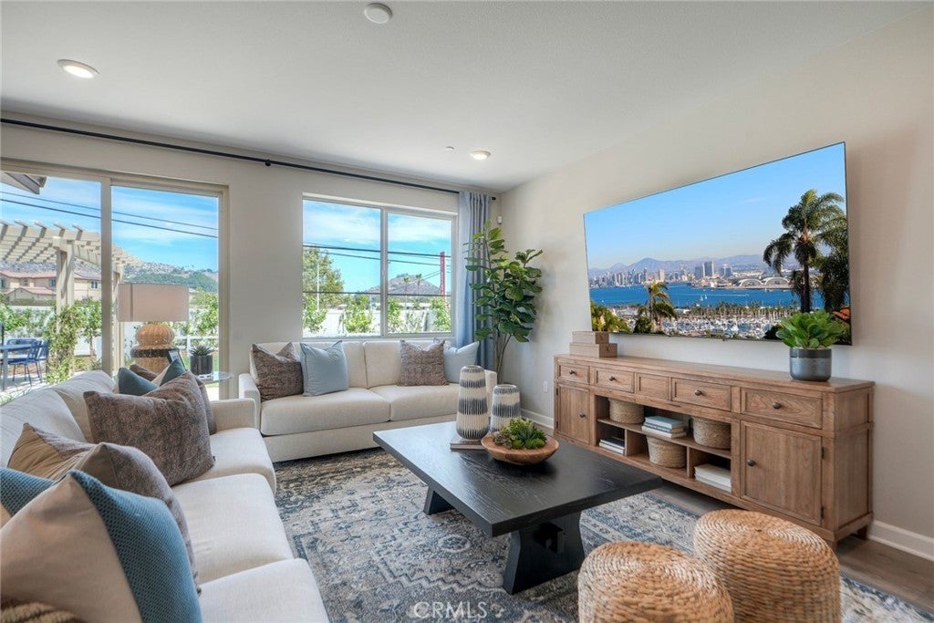 Photo of Listing #OC25195628