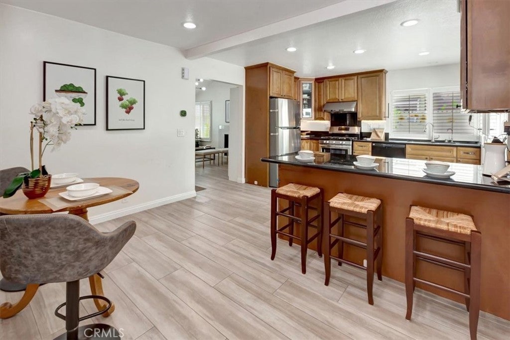 Photo of Listing #OC25195700