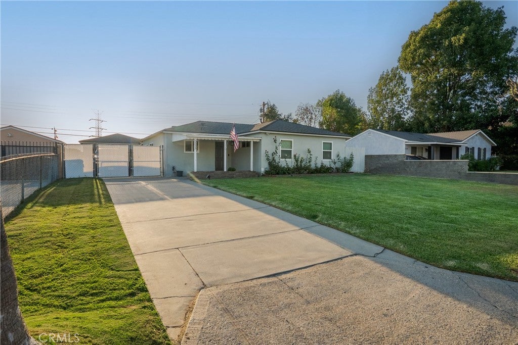 Photo of Listing #CV25196046