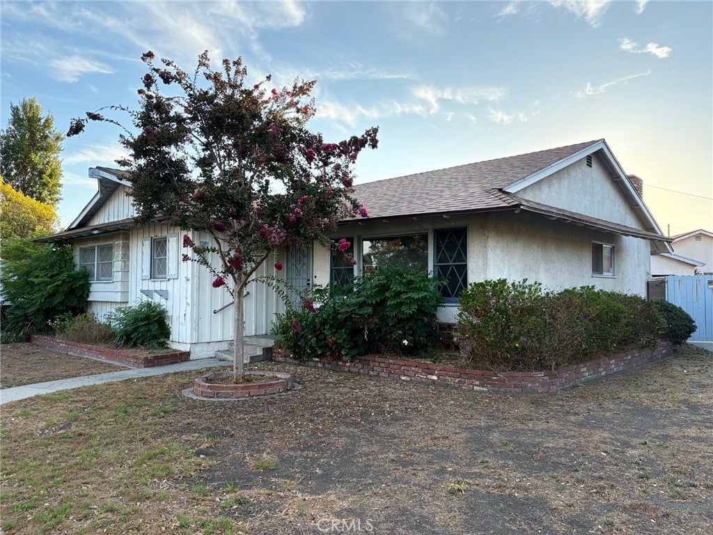 Photo of Listing #DW25195635