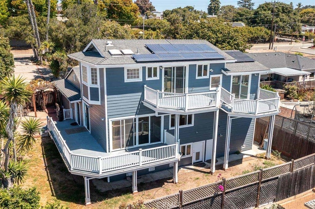 Photo of Listing #SC25192107