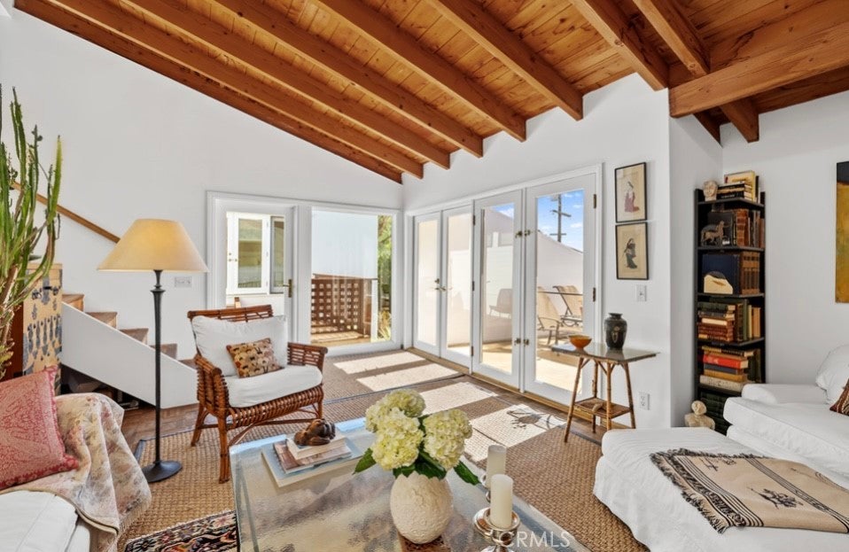 Photo of Listing #SR25190743