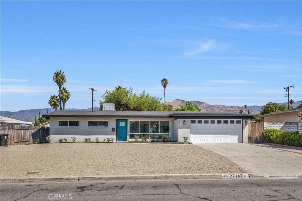 Photo of Listing #OC25194390