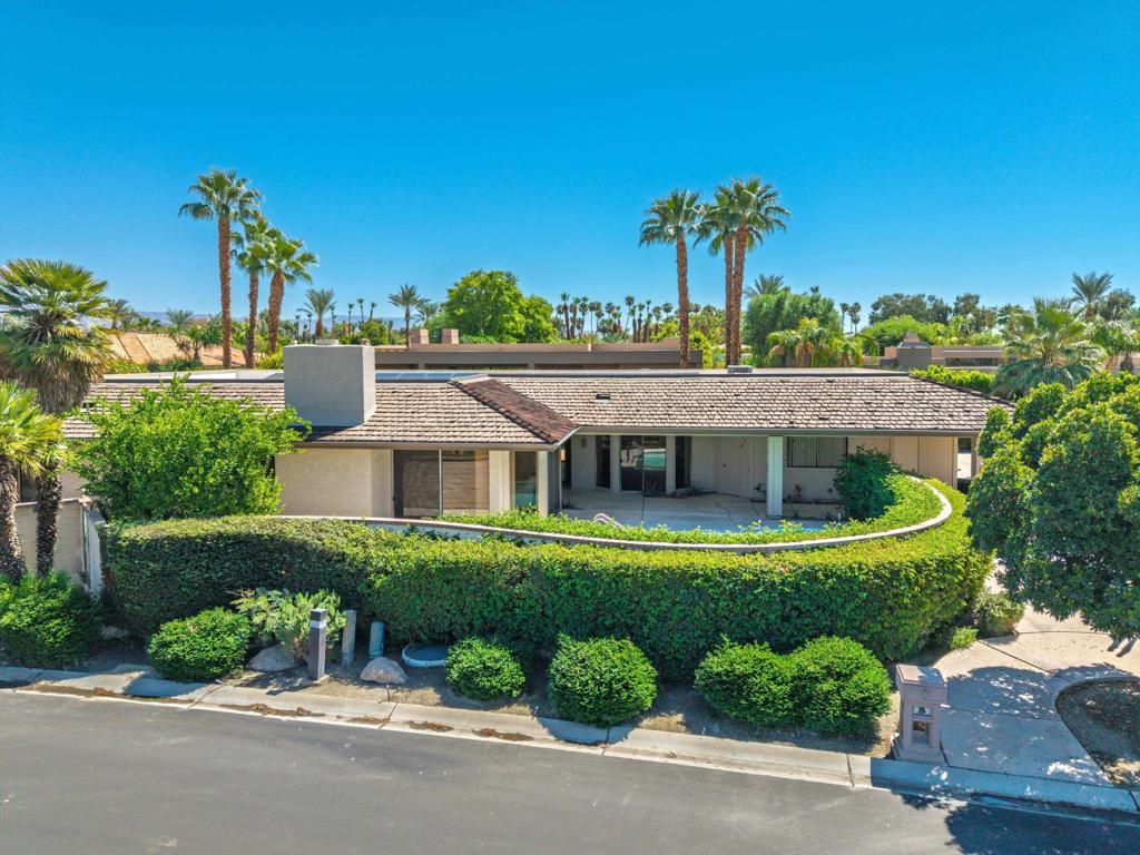62 Dartmouth Drive, Rancho Mirage
