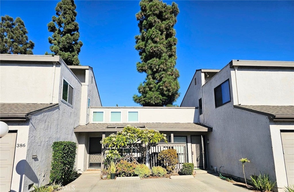 Photo of Listing #OC25196354