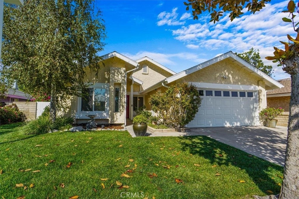 Photo of Listing #SR25196541