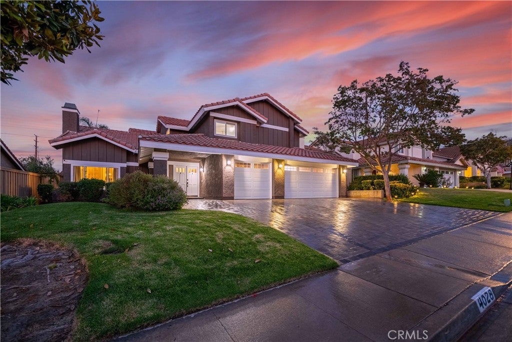 Photo of Listing #SR25196595