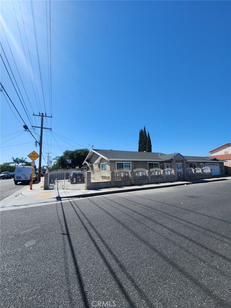 Photo of Listing #PV25196587