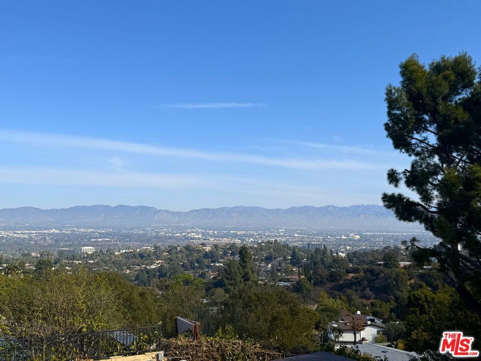 Photo of Listing #25585921