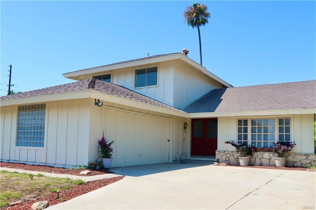 Photo of Listing #NP25196729