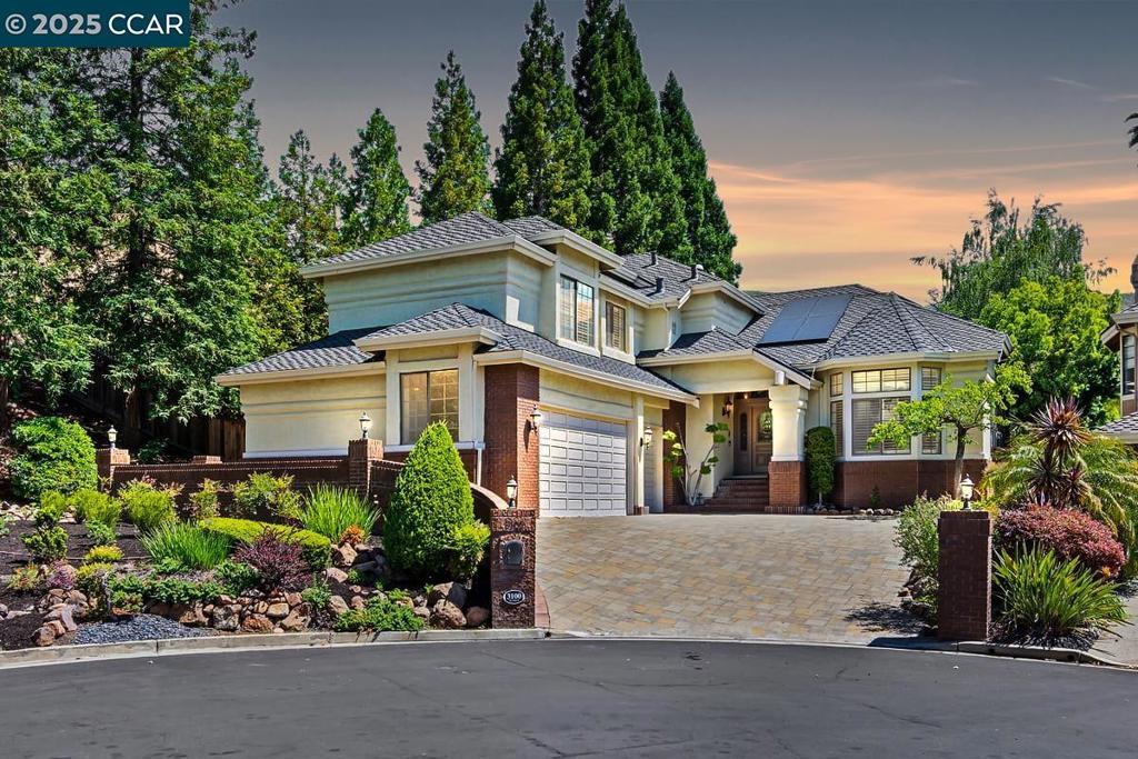 Photo of Listing #41110049