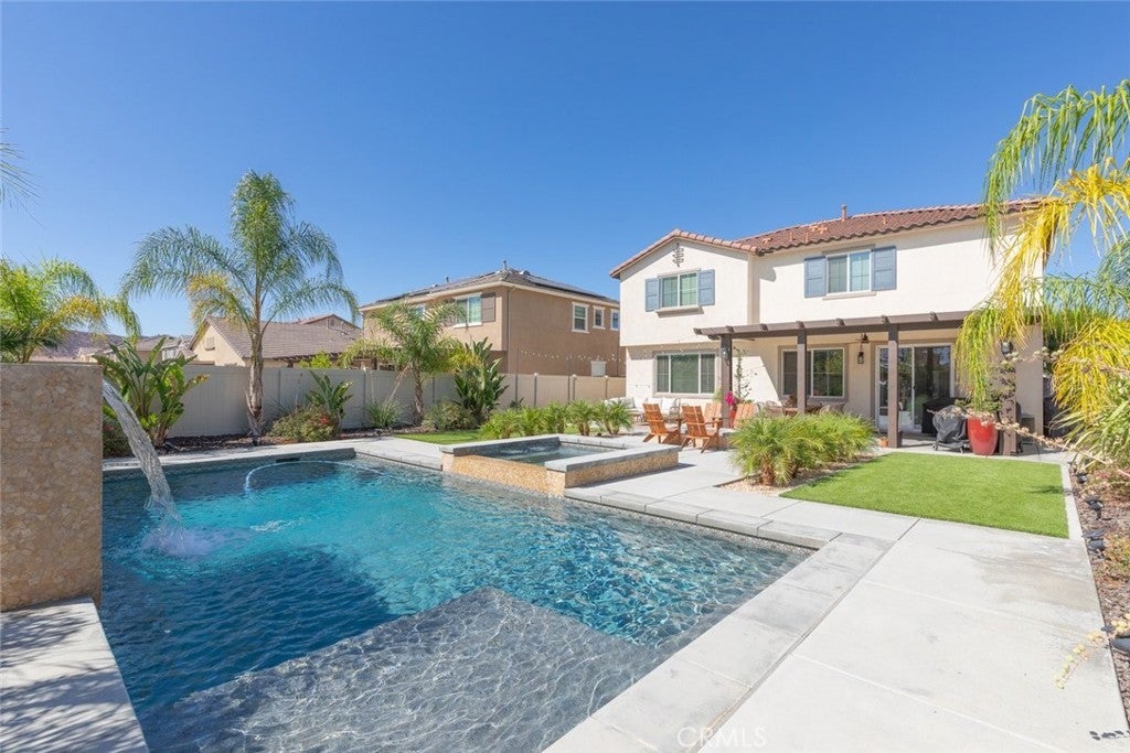 Photo of Listing #IG25197100