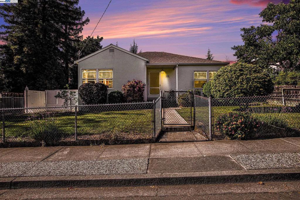 Photo of Listing #41110060