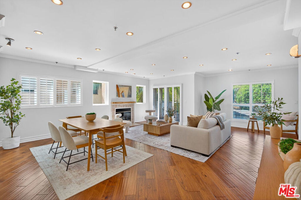 Photo of Listing #25586001