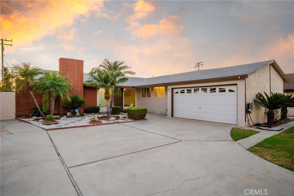 Photo of Listing #SW25197462