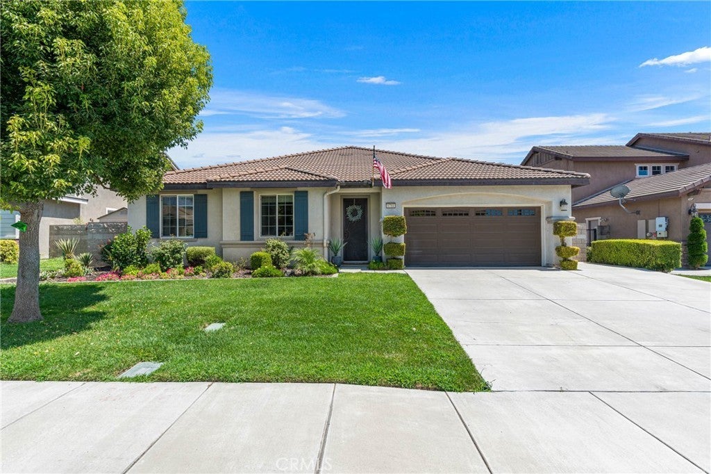 Photo of Listing #PW25197602