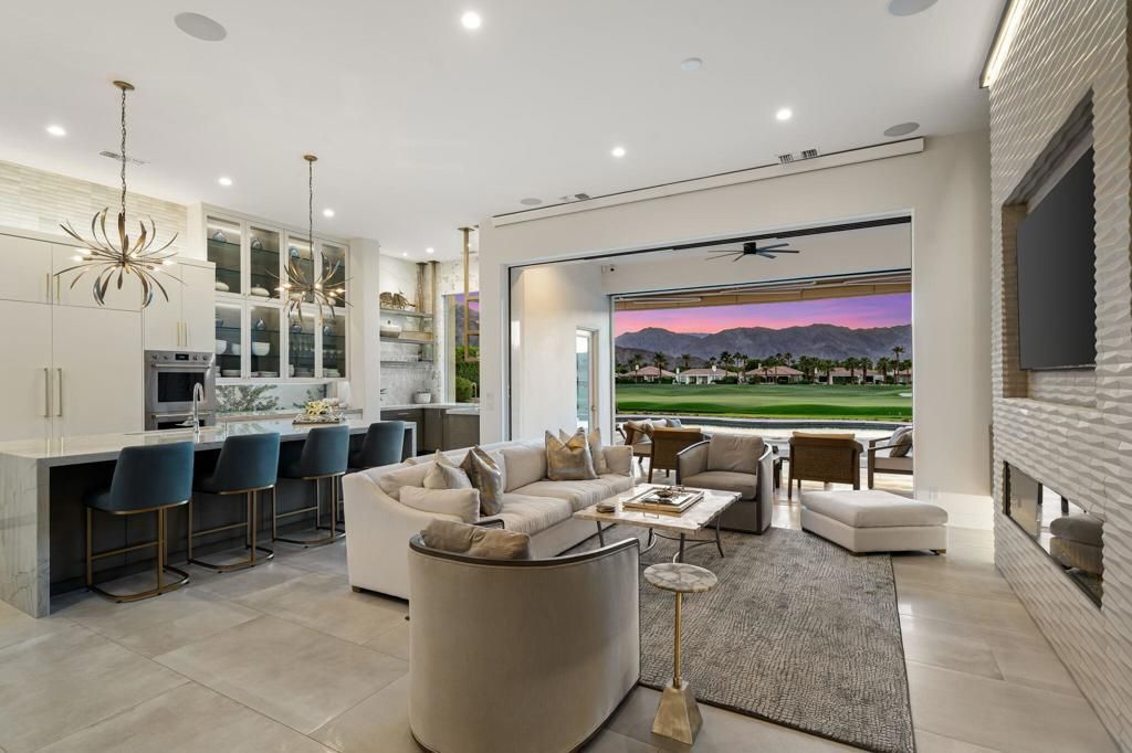 51317 Via Sorrento, La Quinta
