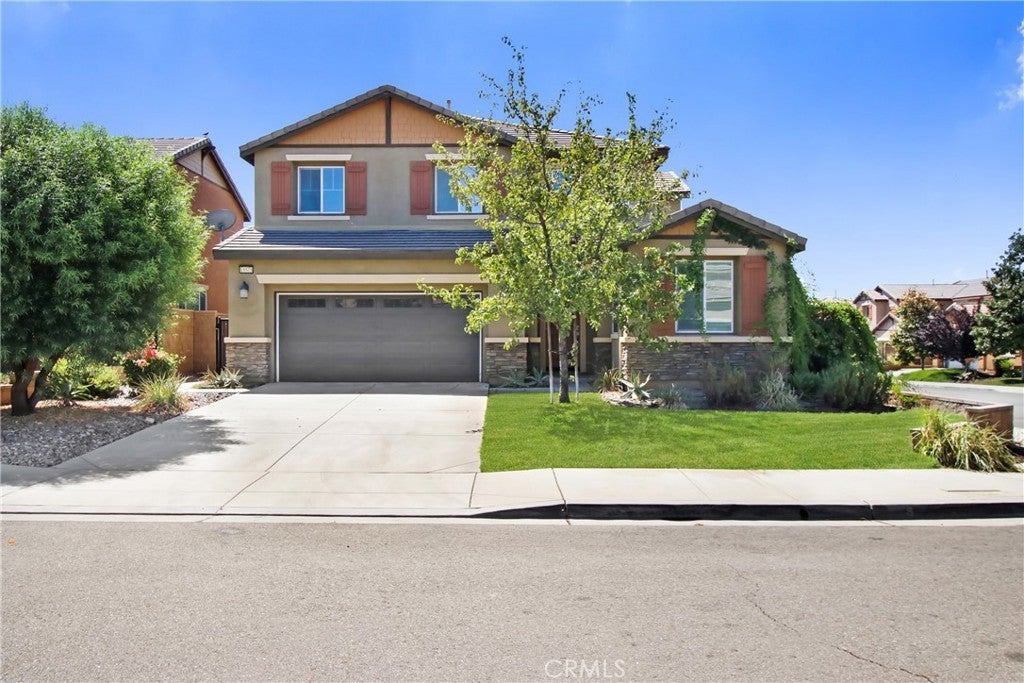 Photo of Listing #SR25197416