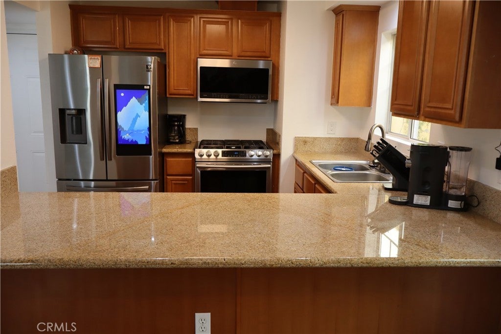 Photo of Listing #DW25197494