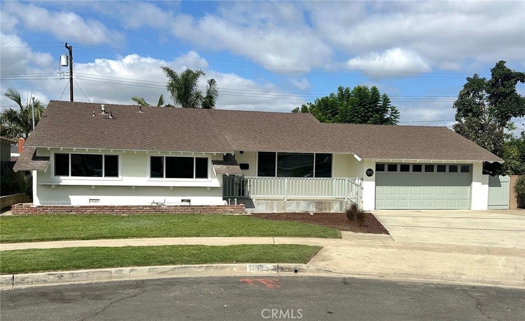 Photo of Listing #PW25197898