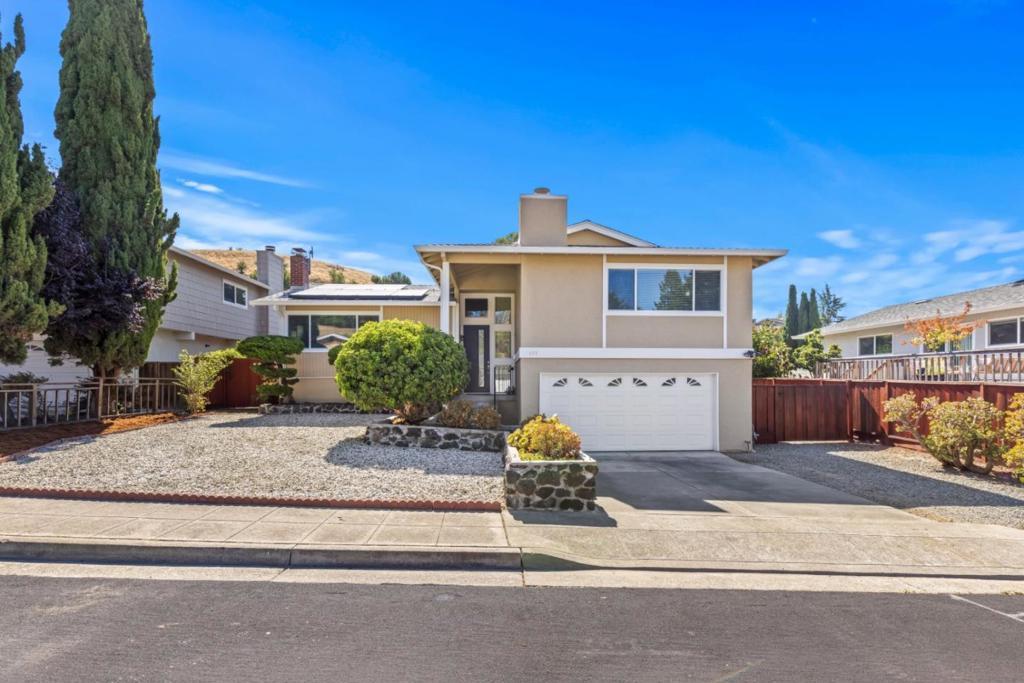 Photo of Listing #ML82020051