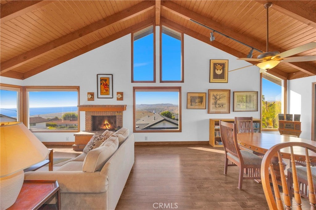 Photo of Listing #OC25197427