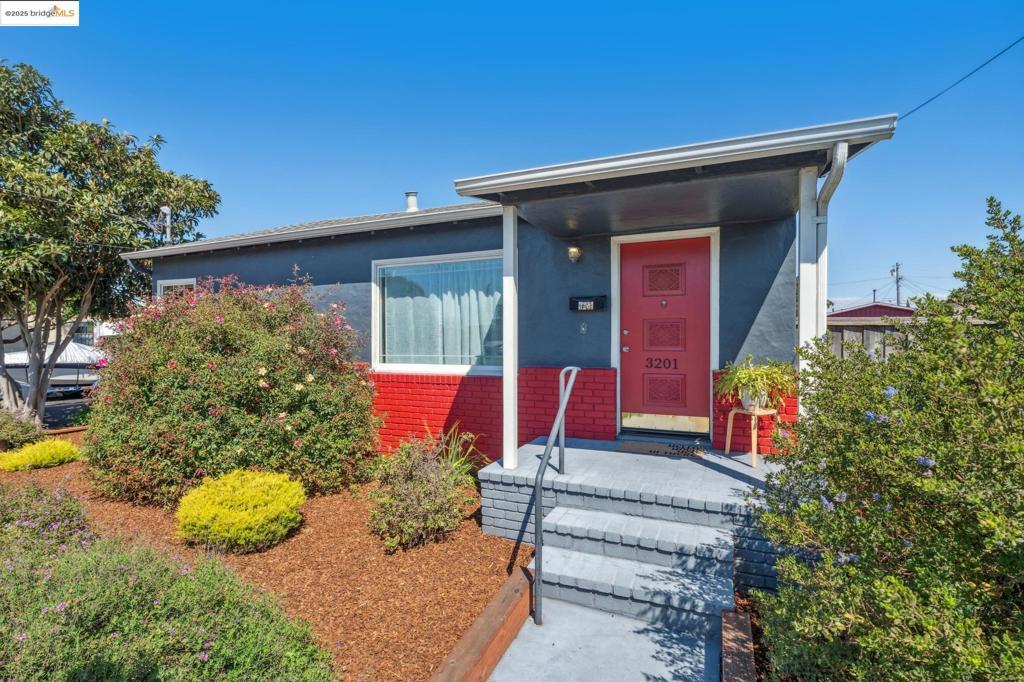 Photo of Listing #41110163