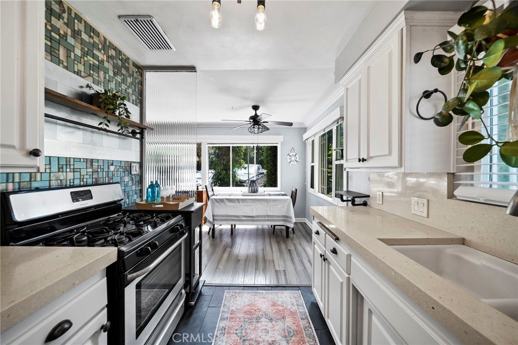 Photo of Listing #SB25197326