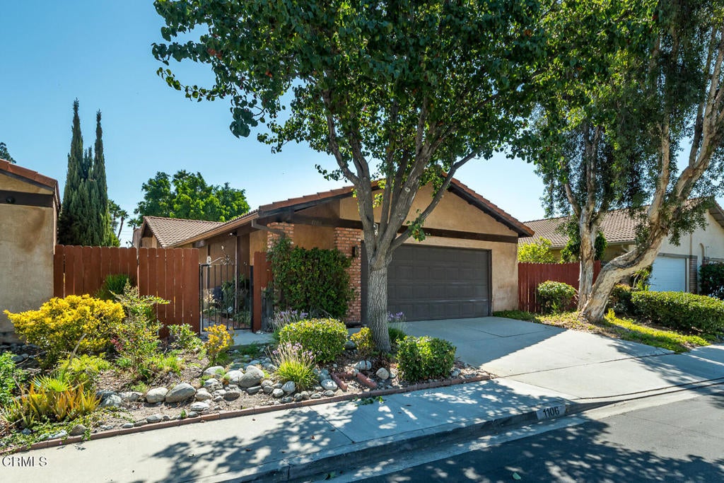 Photo of Listing #P1-23944