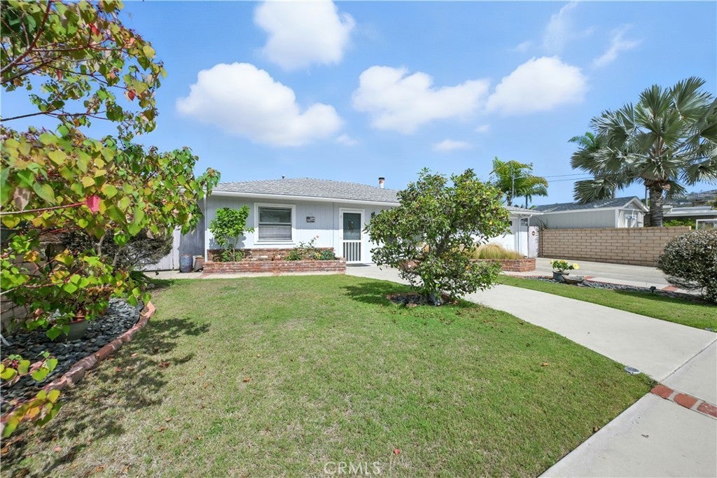 Photo of Listing #OC25196764