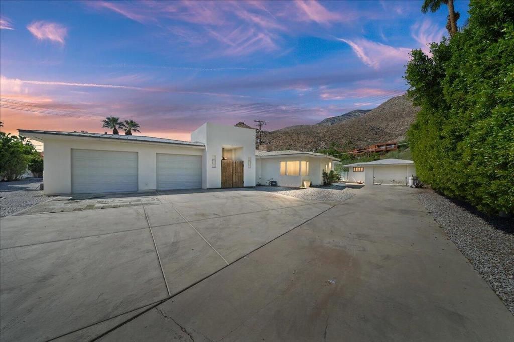 291 W Lilliana Drive, Palm Springs