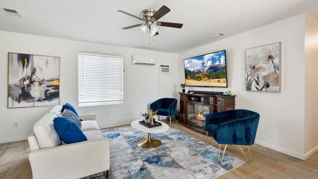 Photo of Listing #250037987SD