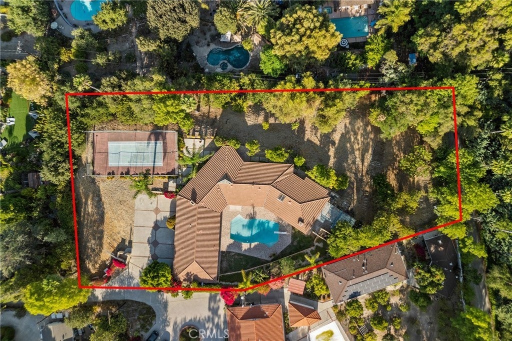 Photo of Listing #SR25198532