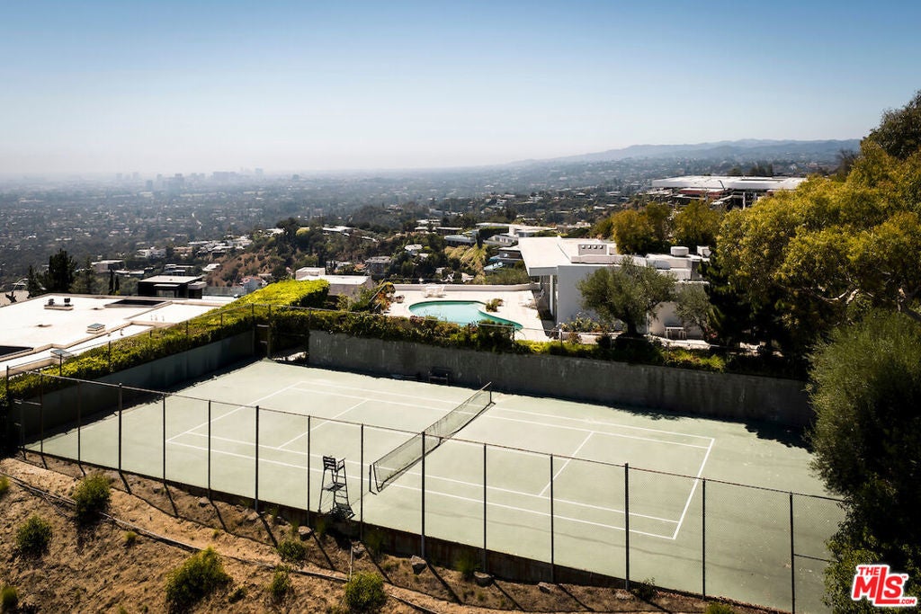 Photo of Listing #25585005