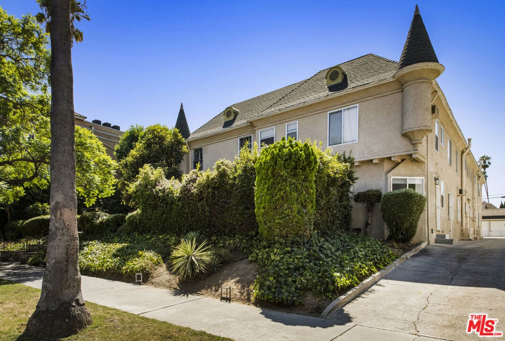 Photo of Listing #25586655