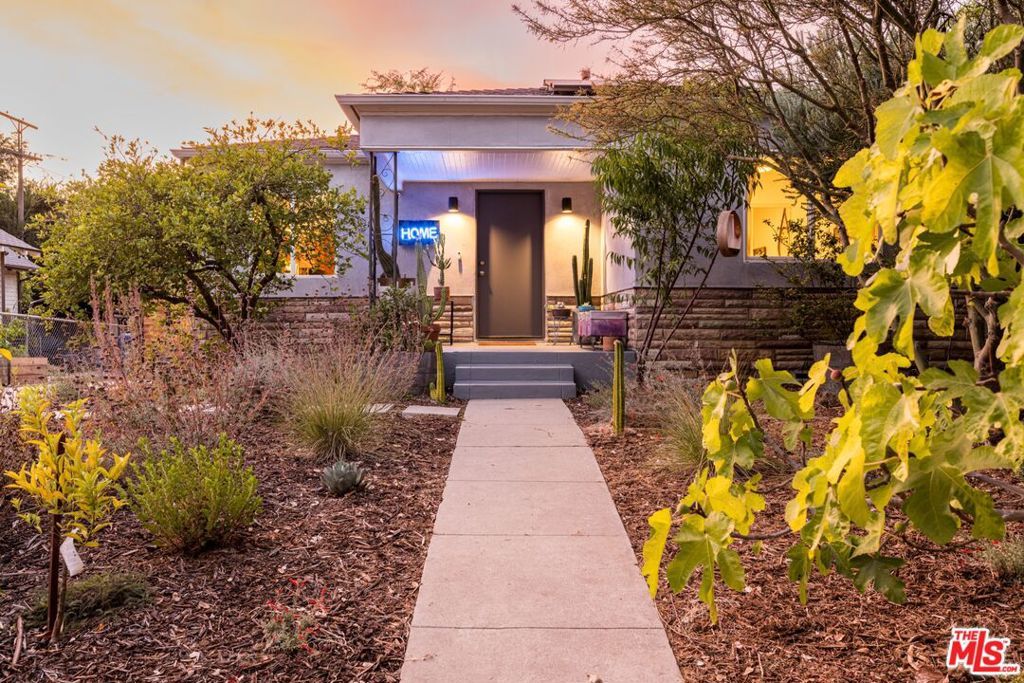 Photo of Listing #25585629