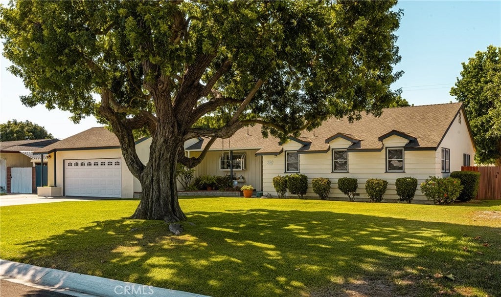 Photo of Listing #PW25195803