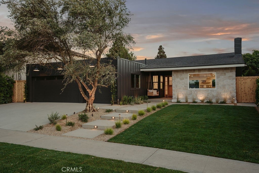 Photo of Listing #OC25198582