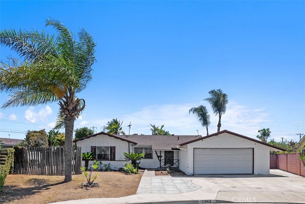 Photo of Listing #OC25198322